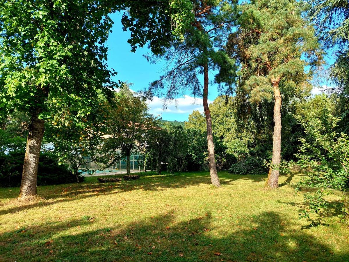 Domaine La Buissiere Duravel "Le Gite" Avec Piscine Couverte Privative Exterior photo