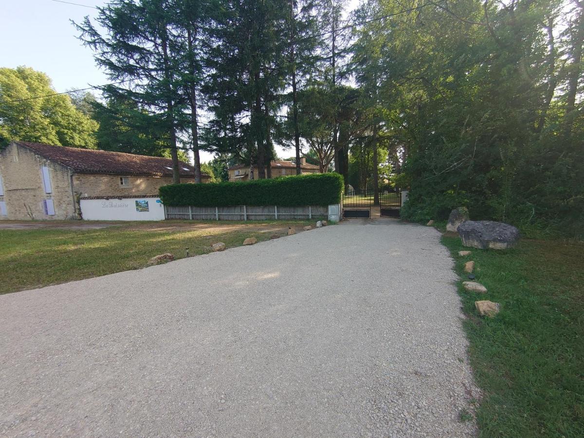 Domaine La Buissiere Duravel "Le Gite" Avec Piscine Couverte Privative Exterior photo